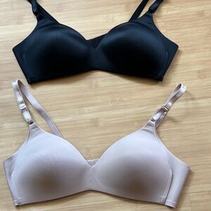 COPY - Two new Warner wireless t-shirt bras